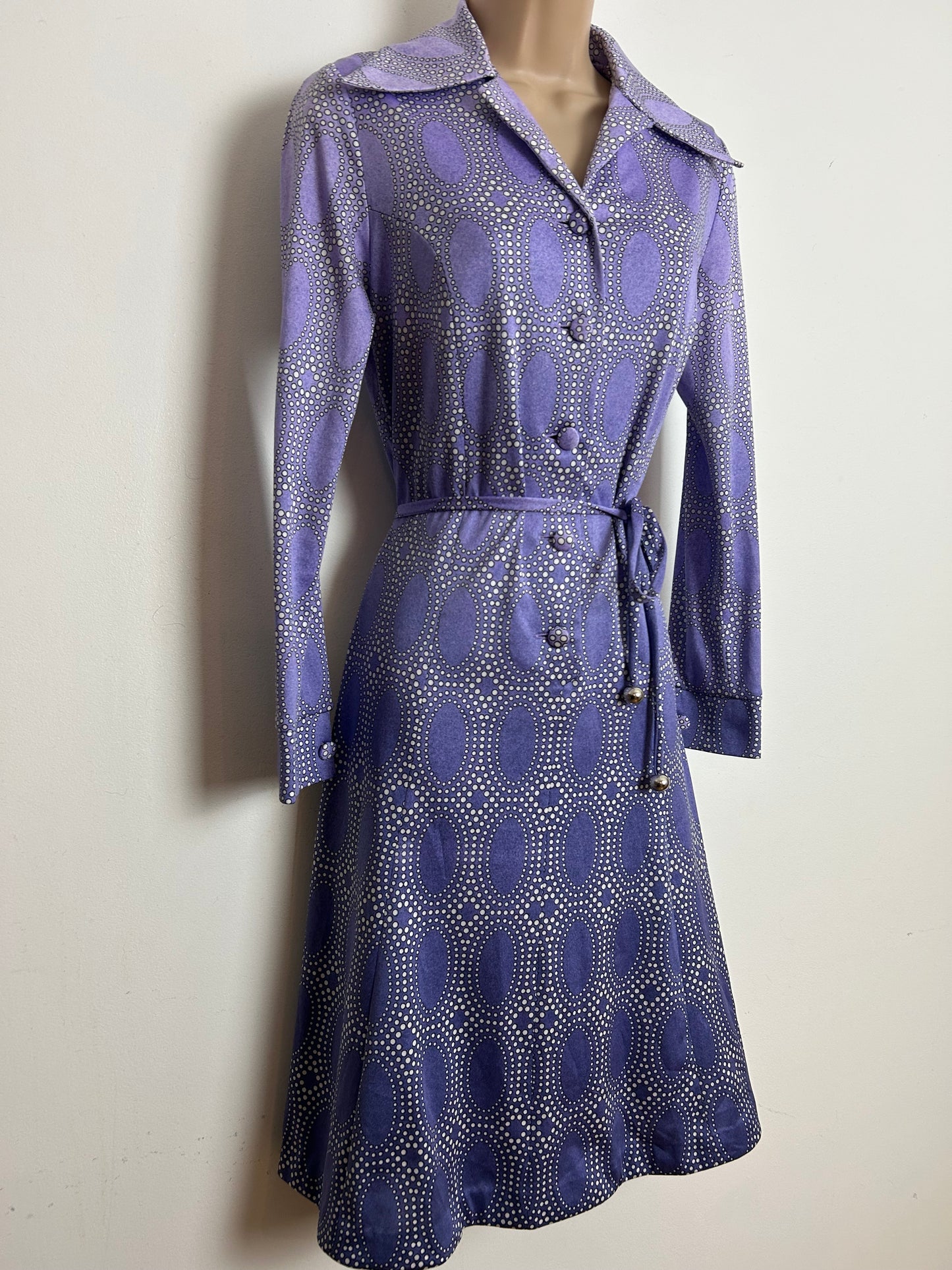 Vintage 1970s FRANKENWALDER Size 12 Lilac & White Spot Circle Print Dagger Collar Belted Day Dress