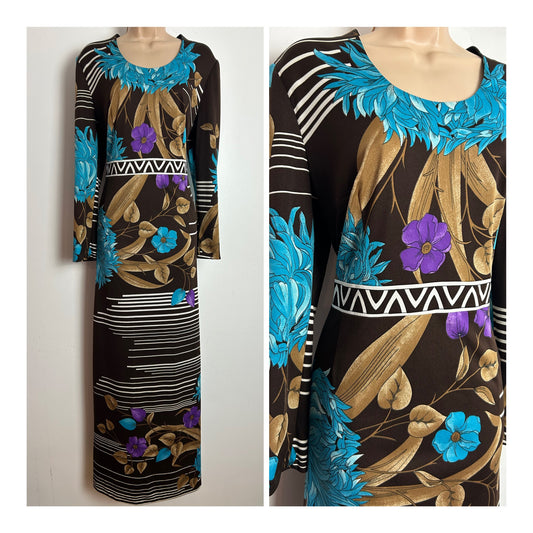 Vintage 1970s C&A Size 14-16 Brown Beige Blue & Purple Floral & Border Print Long Sleeve Maxi Dress