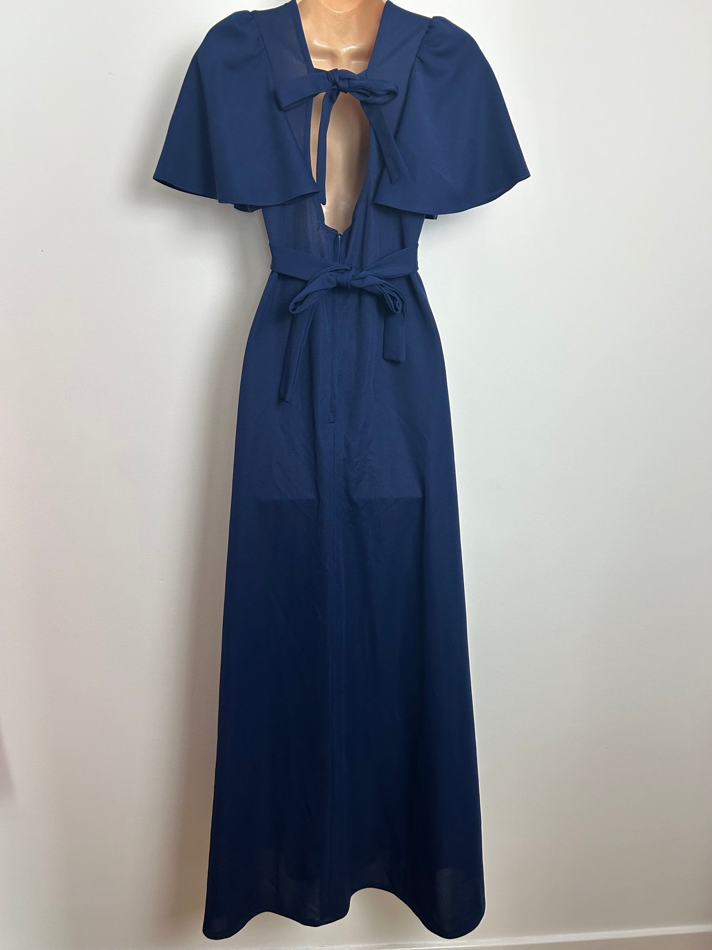 Vintage 1970s Size 8 Navy Blue Open Back Tie Back Flutter Sleeve Boho Maxi Dress