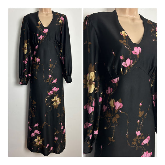Vintage 1970s Size 12-14 Black Pink & Brown Floral Print Long Sleeve Maxi Dress