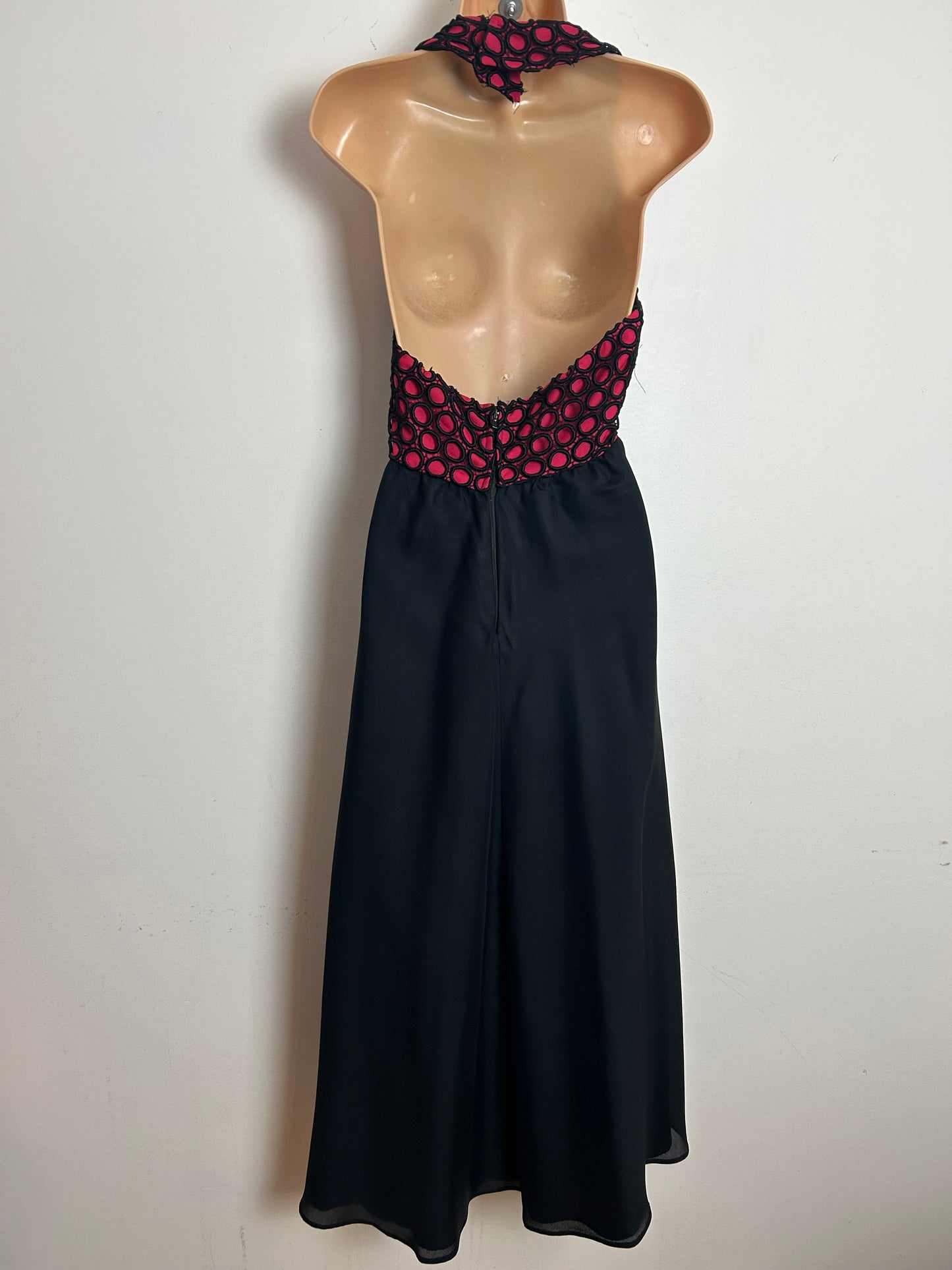 Vintage 1960s EMENSON Size 8 Black & Raspberry Crochet Overlay Halter Neck Occasion Maxi Dress