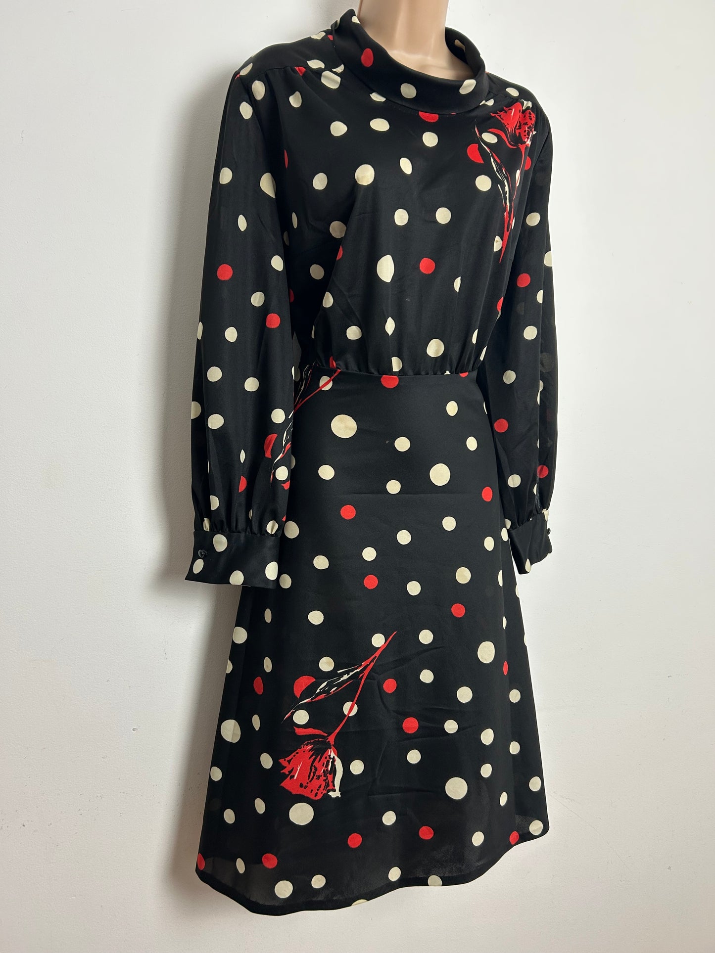 Vintage Late 1970s Size 14 Black White & Red Spot & Rose Print Fit & Flare Day Dress