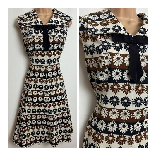 Vintage 1960s Size 12 White Black & Brown Floral & Stripe Print Wide Collared Mod Shift Dress