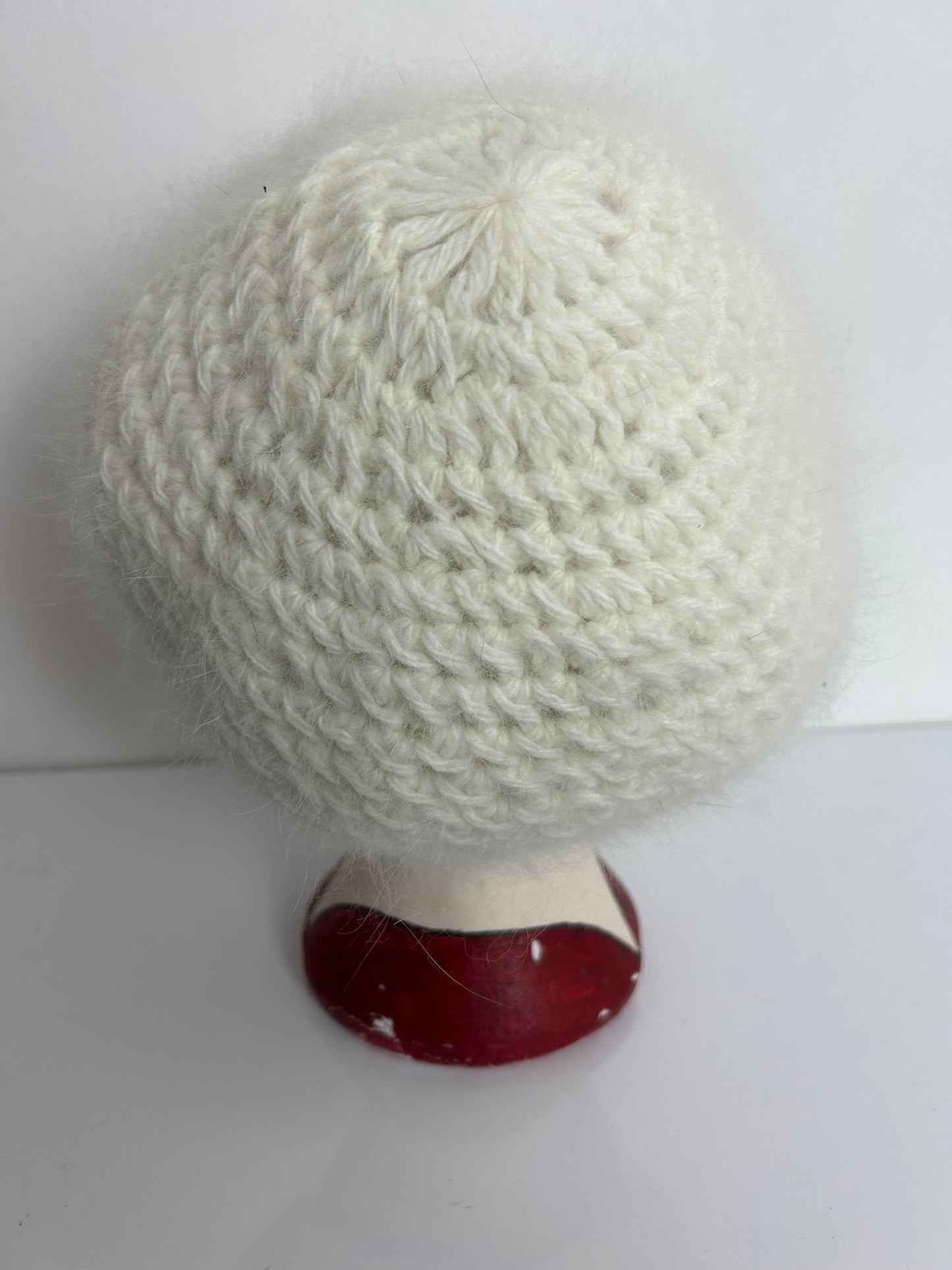 Vintage Winter White Angora & Wool Mix Semi Chunky Beret Beanie Style Reversible Hat