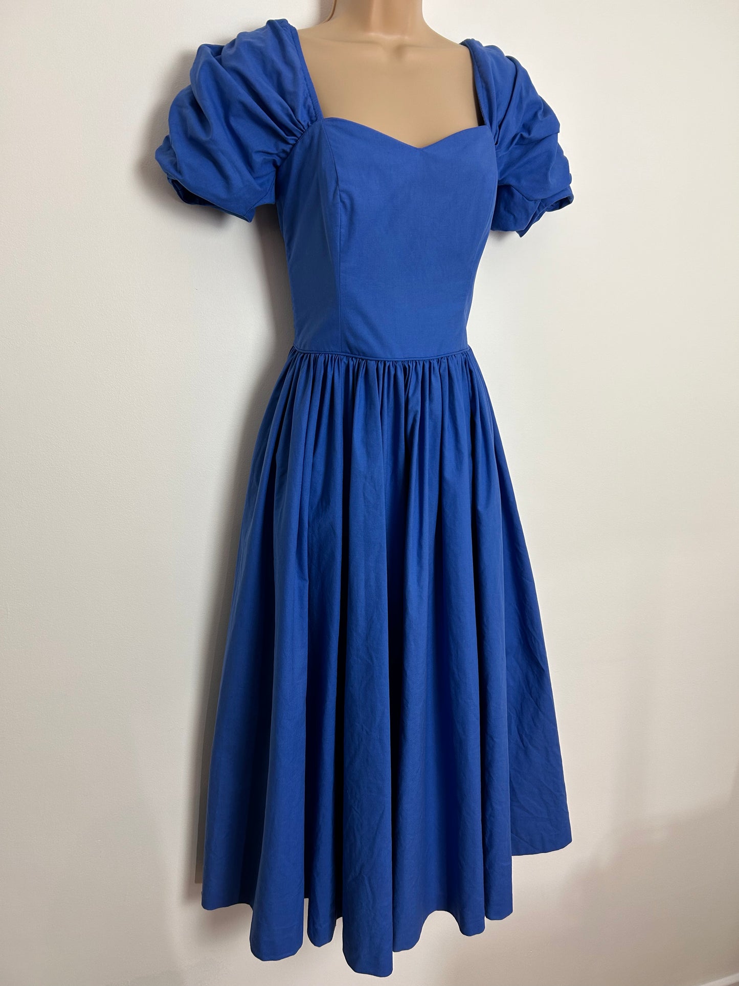 Vintage 1980s LAURA ASHLEY UK Size 6/8 (12 On Label) Blue Ruched Puff Sleeve Gather Pleated Cotton Midi Dress