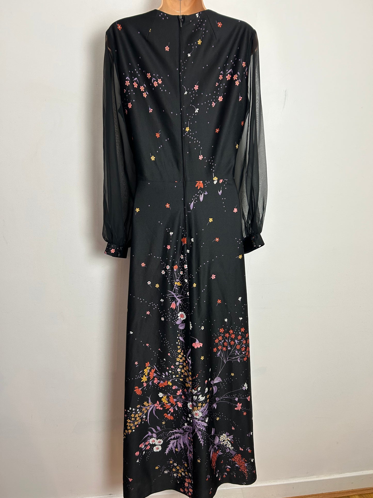 Vintage 1970s UK Size 14 Black Orange Mauve & White Floral Print Long Chiffon Sleeve Maxi Dress