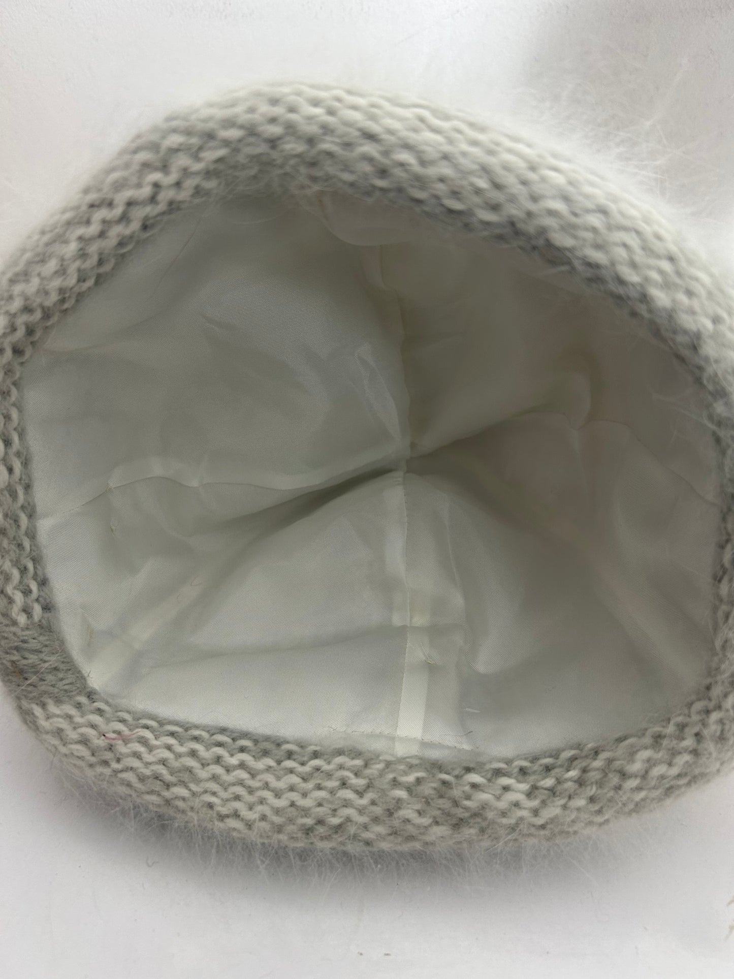 Vintage Pale Grey Wool & Angora Mix Turn Up Detail Beanie Winter Hat