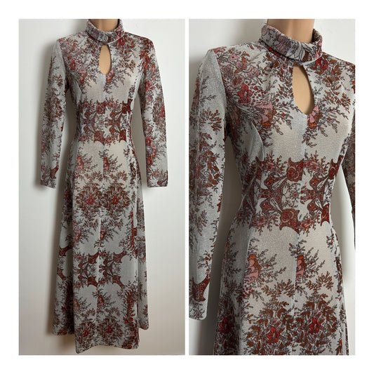 Vintage 1970s Size 8 Gorgeous Silver Red Orange & Pink Floral Print Shimmery Fluttery Lurex Keyhole Occasion Evening Maxi Dress