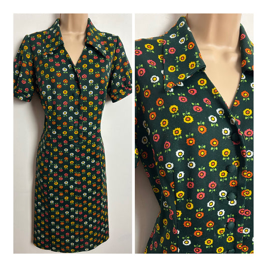 Vintage 1970s UK Size 12-14 Dark Green Orange Yellow & White Floral Print Short Sleeve Mod Dress