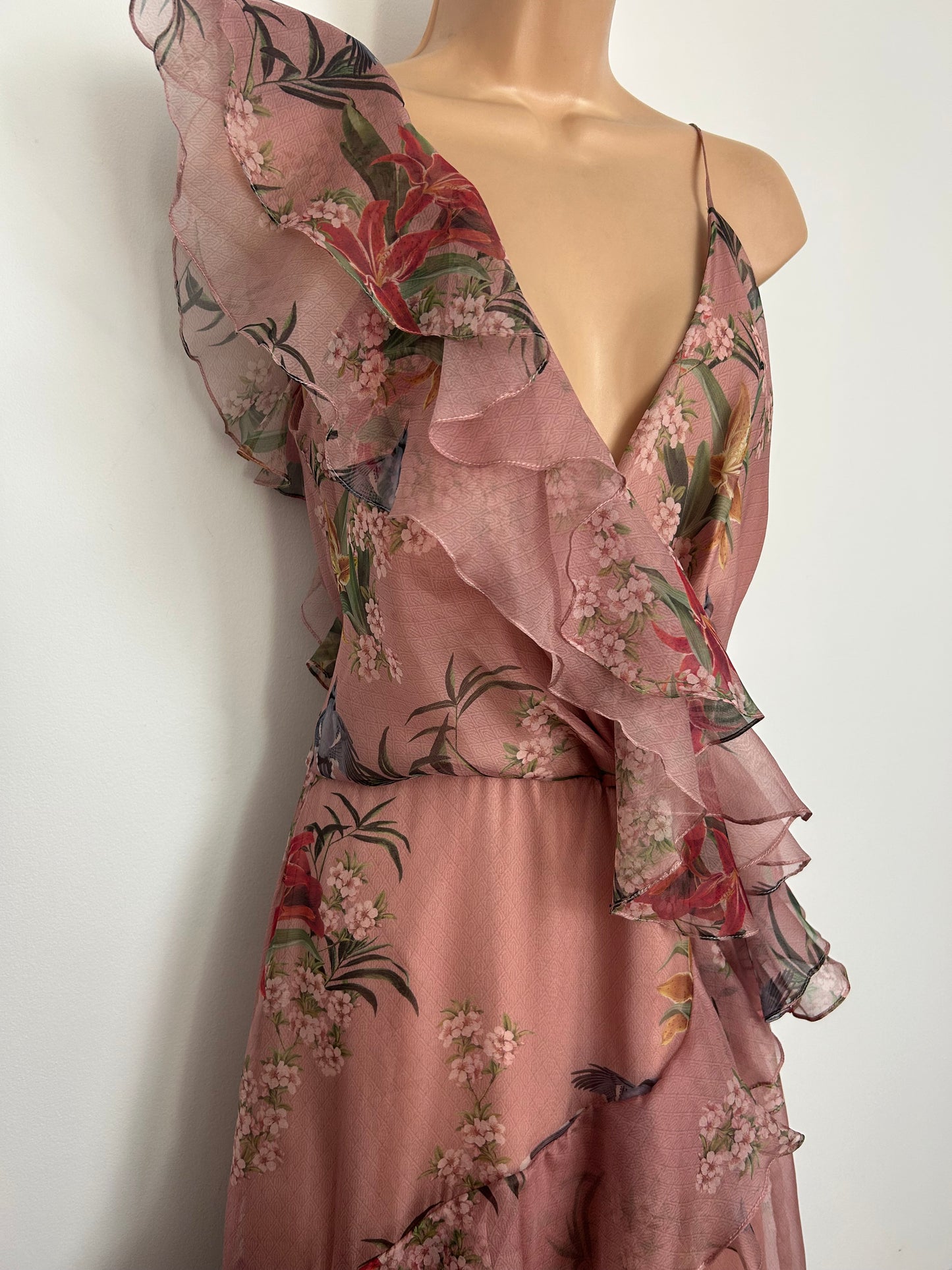 Designer JOHANNE ORTIZ Size 10 (US 6) Pale Pink Floral & Bird Print 100% Silk Ruffle Trim "The Place Of Silent Dress Occasion Maxi Dress