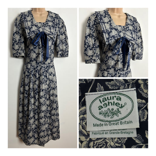 Vintage 1980s LAURA ASHLEY Size 16 Navy Blue Floral 100% Cotton Sailor Collar Bow Detail Midi Dress