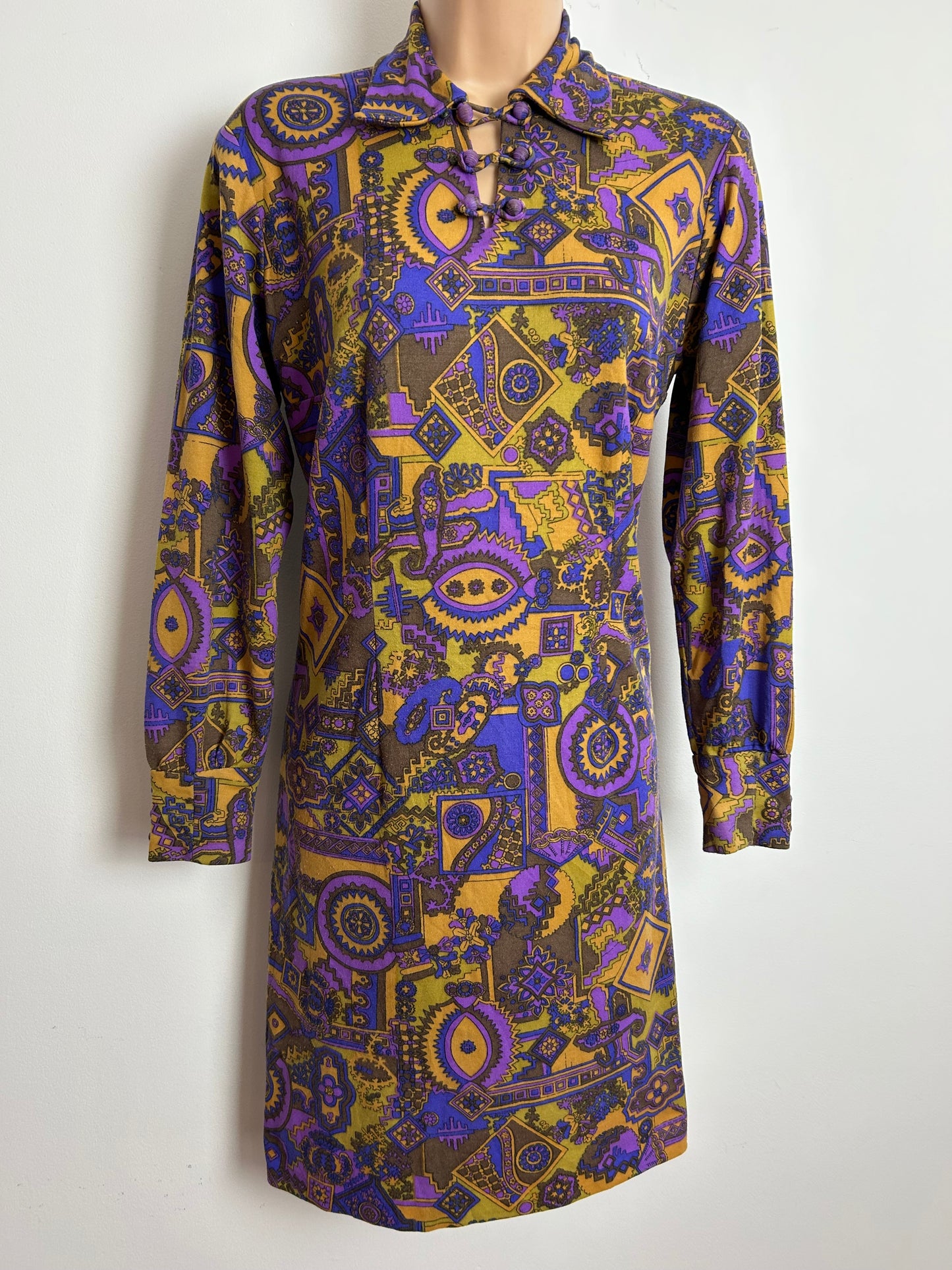 Vintage 1960s Size 12-14 Purple Brown & Mustard Abstract Scarf Print Mod Shift Dress