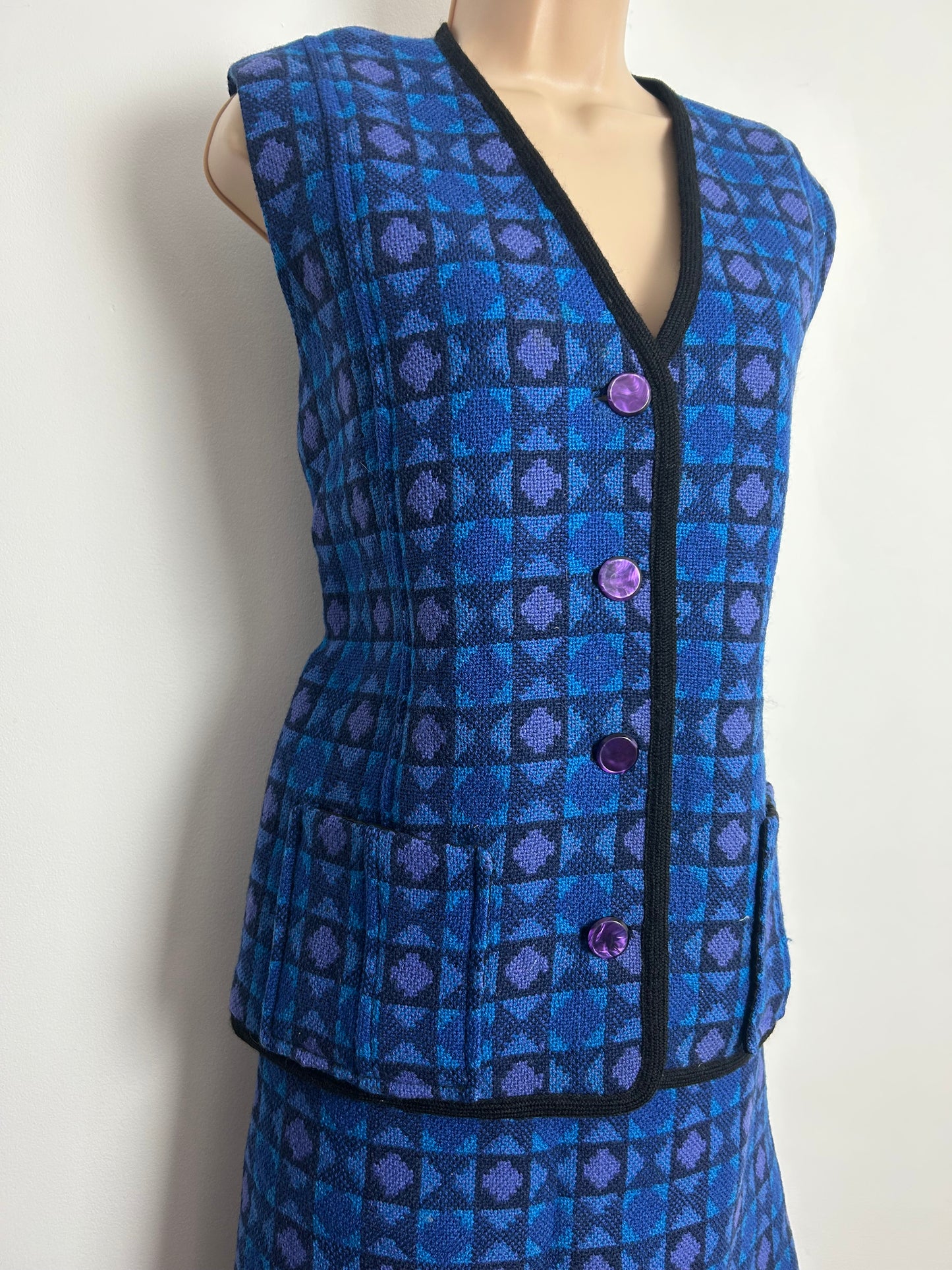 Vintage 1960s Size 12 WELSH TAPESTRY Blue & Purple Check Print Heavy Wool Two Piece Waistcoat & Skirt Suit