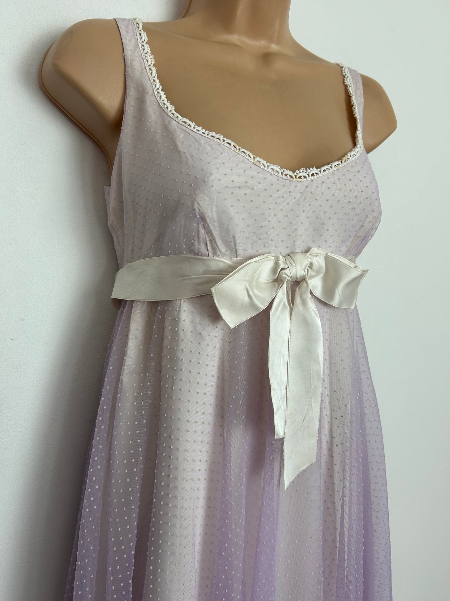 Vintage 1960s JEAN VARON Pale Lilac & Cream Swiss Dot Ribbon & Bow Detail Empire Line Maxi Dress