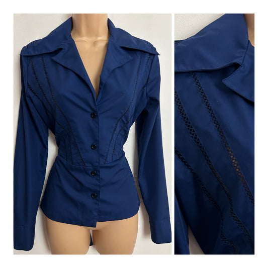 Vintage 1970s UK Size 12 Navy Blue Ladder Lace Detail Long Sleeve Dagger Collar Cotton Mix Tie Back Shirt