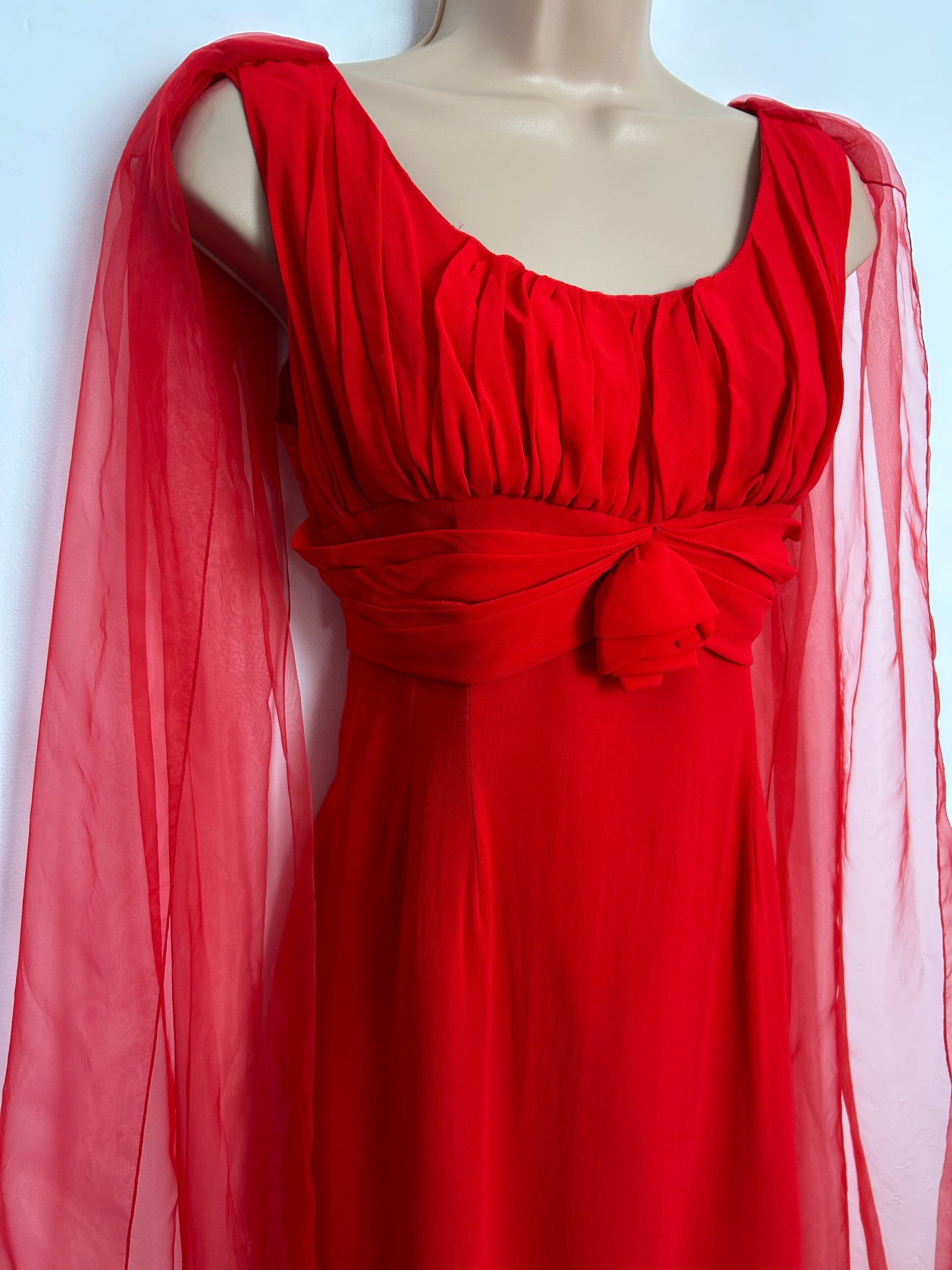 Vintage 1960s Size 8 Red Chiffon Watteau Shoulder Train Fitted Wiggle Occasion Evening Dress