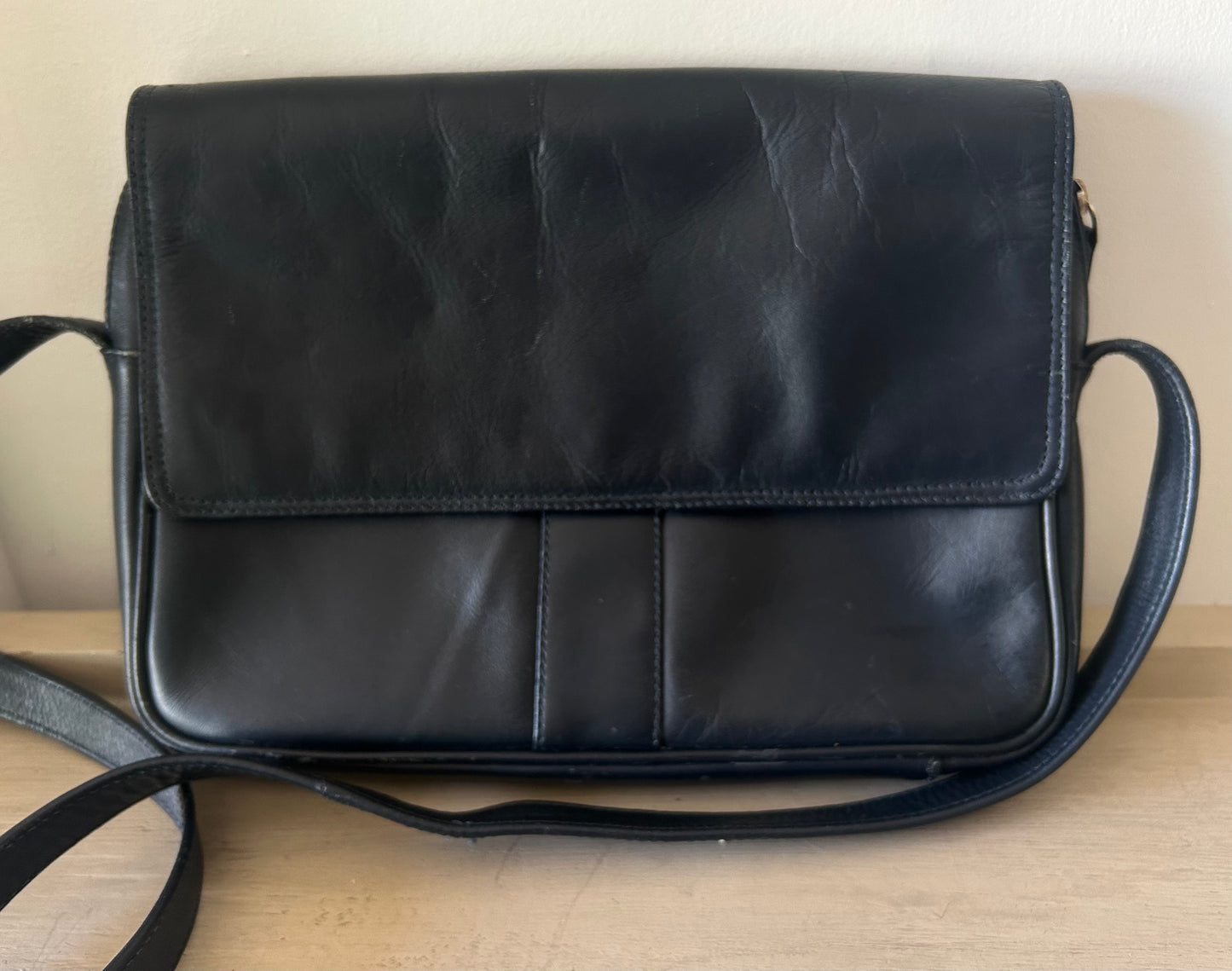 Vintage 1980s Blue Black Classic Shoulder Bag Handbag