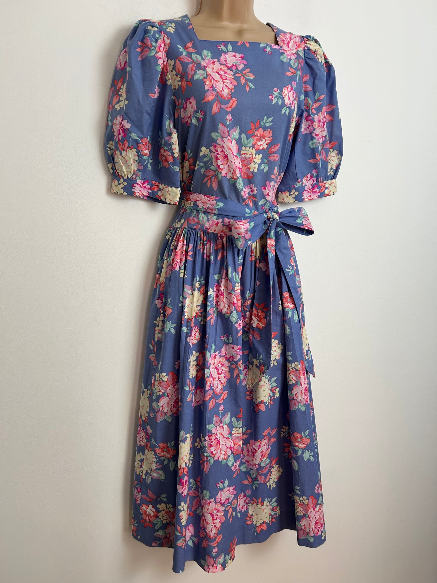 Vintage 1980s LAURA ASHLEY Size 12 (Size 16 On Label) Blue Pink & Coral Floral Print Cotton Belted Midi Dress