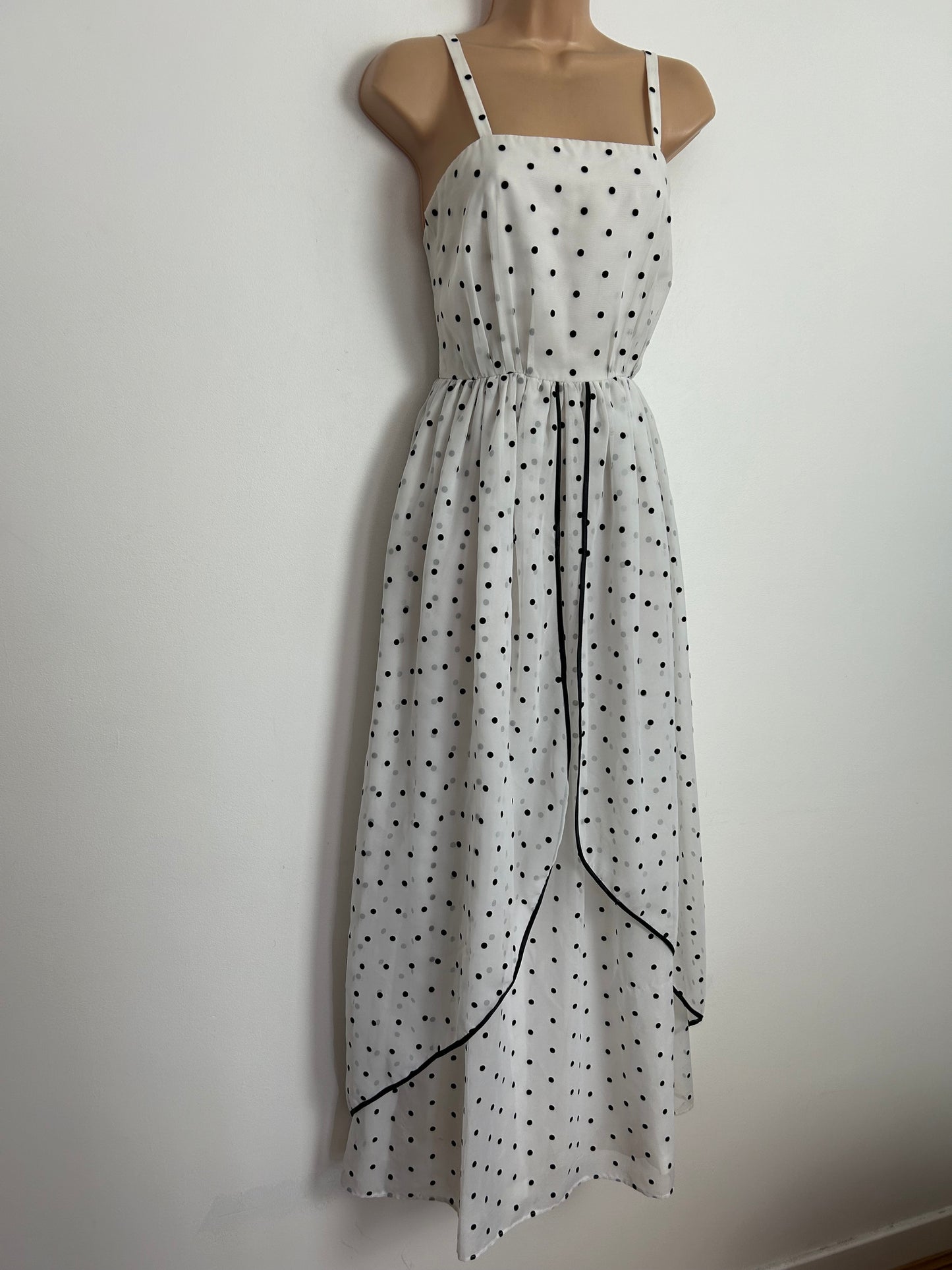 Vintage Early 1980s UK Size 6 White & Black Polka Dot Strappy Belted Gather pleated Layered Summer Occasion Maxi Dress