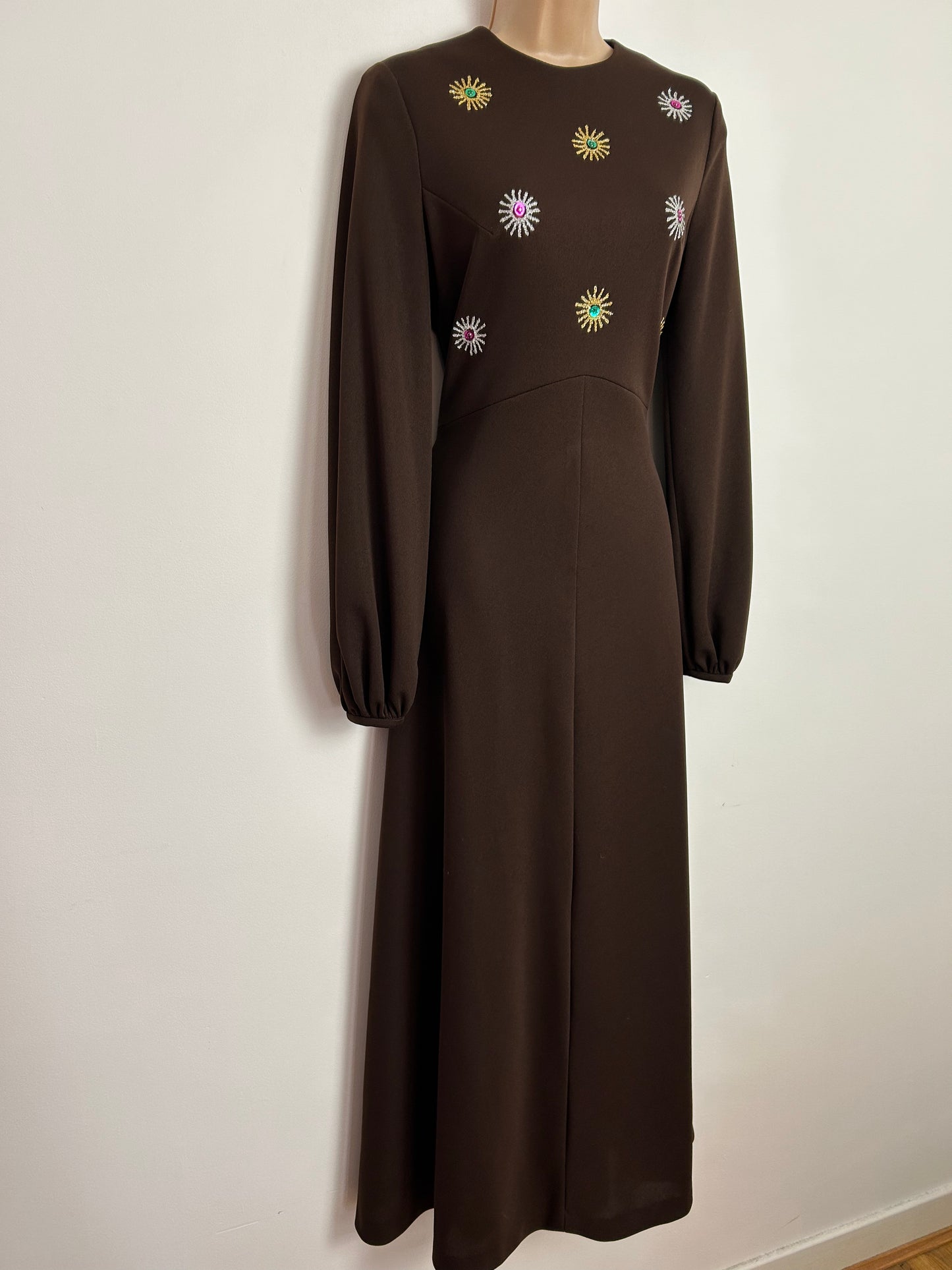 Vintage 1970s CARNEGIE OF LONDON UK Size 10-12 Chocolate Brown Gold & Silver Embroidered Detail Occasion Maxi Dress