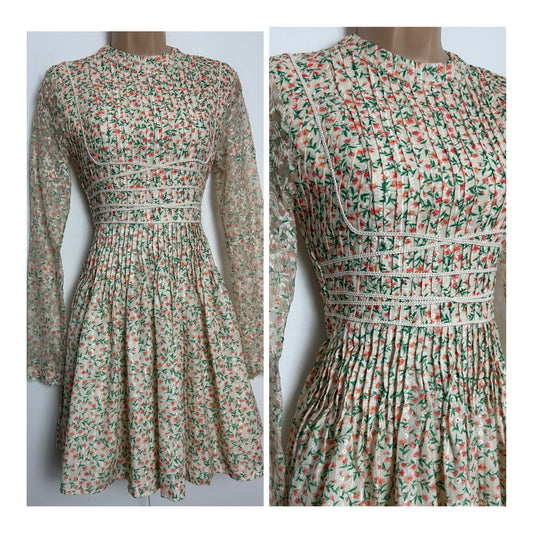 Vintage Early 1970s Size 6-8 Cream Orange & Green Ditsy Floral Pintuck Cotton Pleated Mini Dress