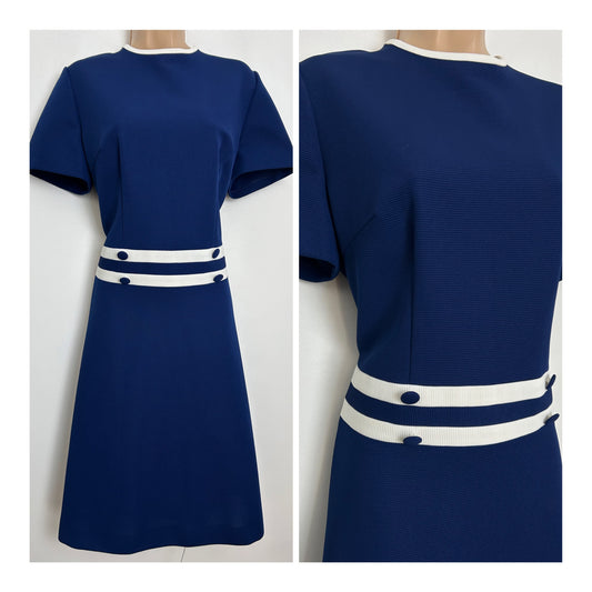 Vintage 1960s Size 14-16 Navy Blue & White Stripe Detail Short Sleeve Mod Shift Dress