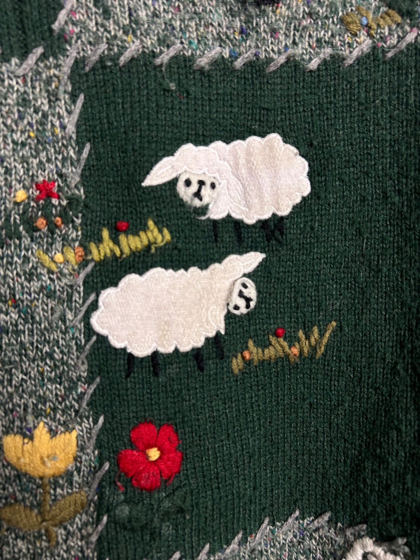 Vintage 1980s JOY Size 14/16 Slouchy Green Sheep Flowers & Cottage Applique Wool Mix Jumper