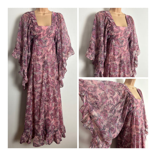 Vintage 1970s Size 8-10 Pink & White Floral Embossed Angel Sleeve Empire Line Maxi Dress