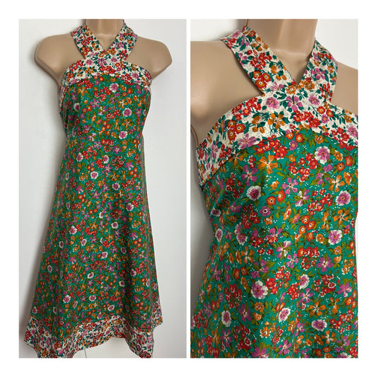 Vintage 1970s SUSIE G Size 8 Green Red & Purple Floral Print Cotton Halter Neck Summer Day Dress
