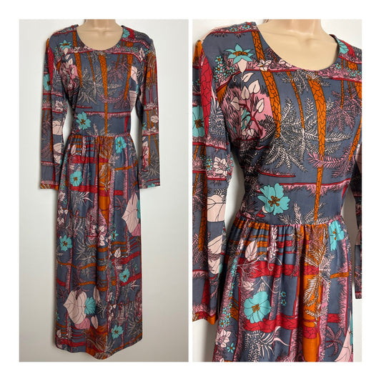 Vintage 1970s DL BARRON Size 12-14 Dark Grey Rust Pink & Turquoise Floral Print Long Sleeve Maxi Dress