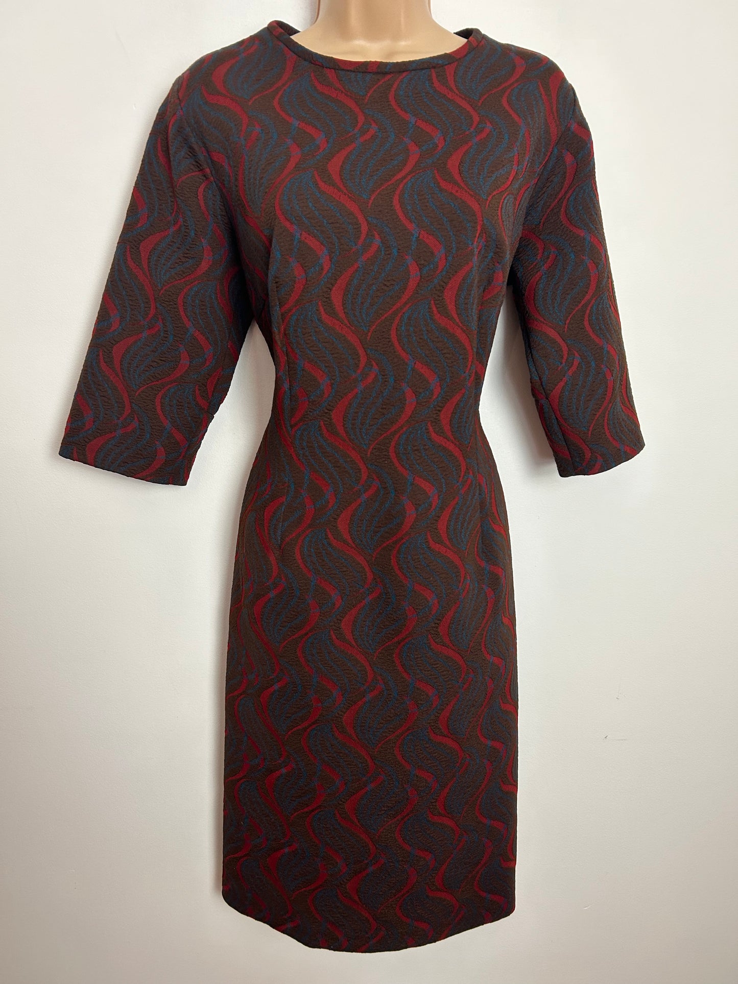 Vintage 1960s UK Size 14 Brown Red & Blue Wavy Print Crimplene Mod Dress