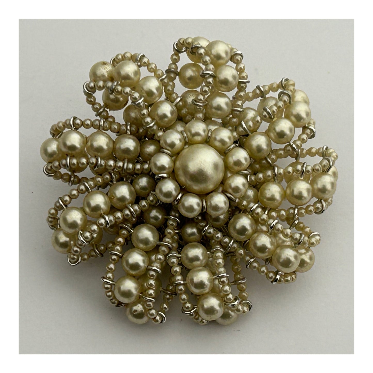 Vintage Pretty Faux Pearl Large Flower Shaped Pin Brooch