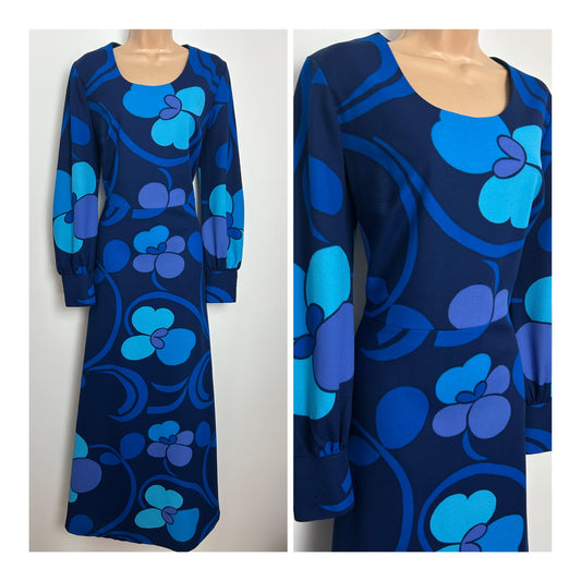 Vintage 1970s TIGER MODELL Size 14 Blue & Turquoise Tones Floral Print Long Sleeve Maxi Dress