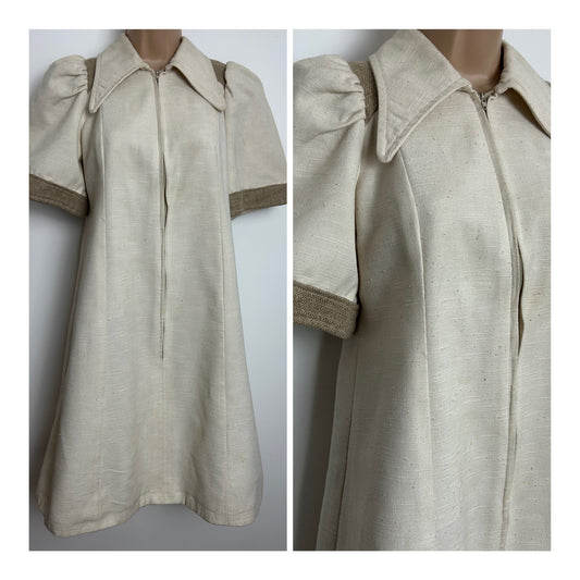 Vintage 1960s ALISTAIR COWIN Size 6-8 Cream & Beige Cotton & Jute Beagle Collar Zip Front Smock Mod Dress