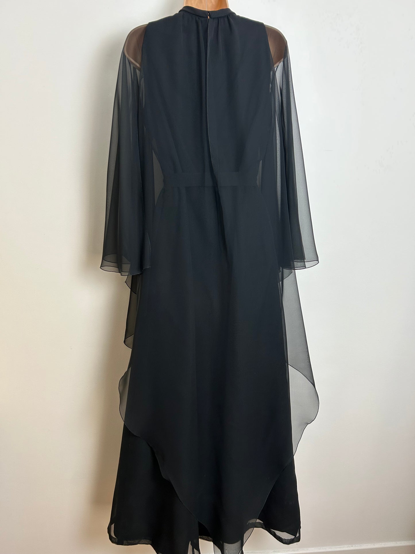 Vintage 1970s Size 12 Black Chiffon Long Floaty Sleeve Belted Layered Occasion Evening Maxi Dress