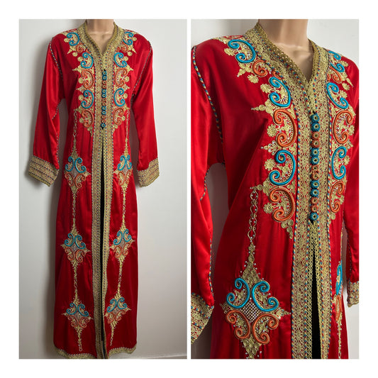 Vintage Up To Size 12 Beautiful Red & Gold Satin Highly Detailed & Embellished Kaftan