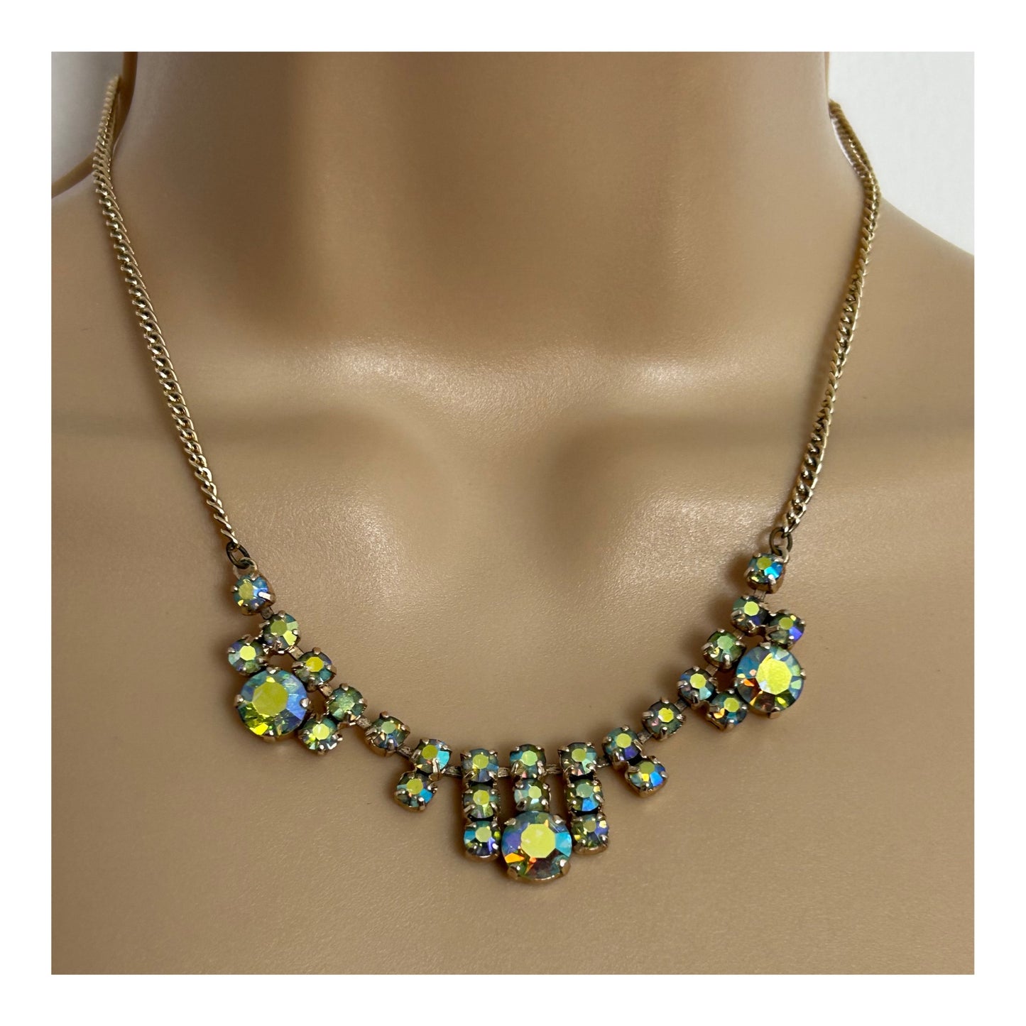 Vintage Late 1960s Gold Tone & Iridescent Aurora Borealis Stone Set Necklace