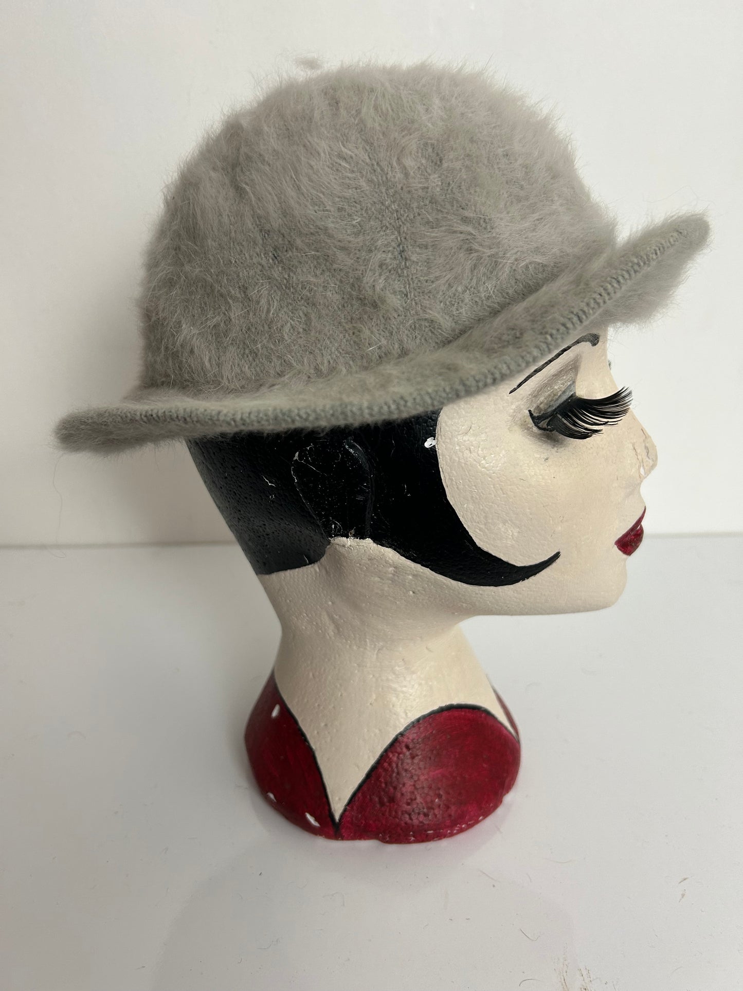 Vintage Austrian Mayser & Milz Ecru/Beige Angora Mix Trilby Style Hat