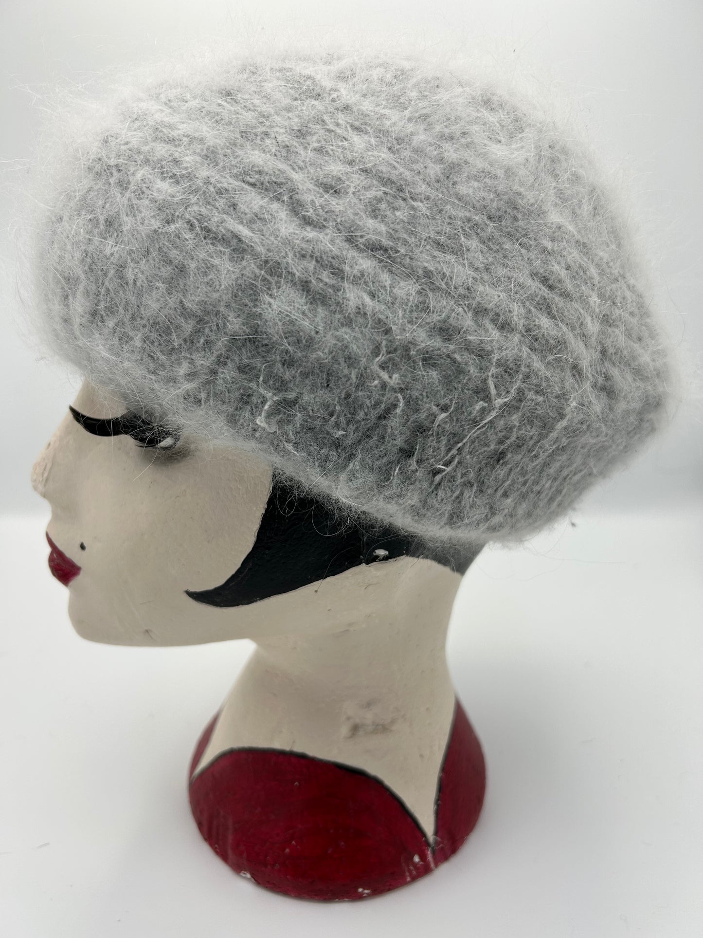 Vintage 1970s C&A Pale Grey Chunky 80% Angora Super Soft Beanie Style Winter Hat