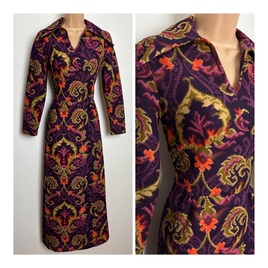 Vintage 1970s Size 8 Purple Beige & Pink Floral Print Dagger Collar Long Sleeve Maxi Dress
