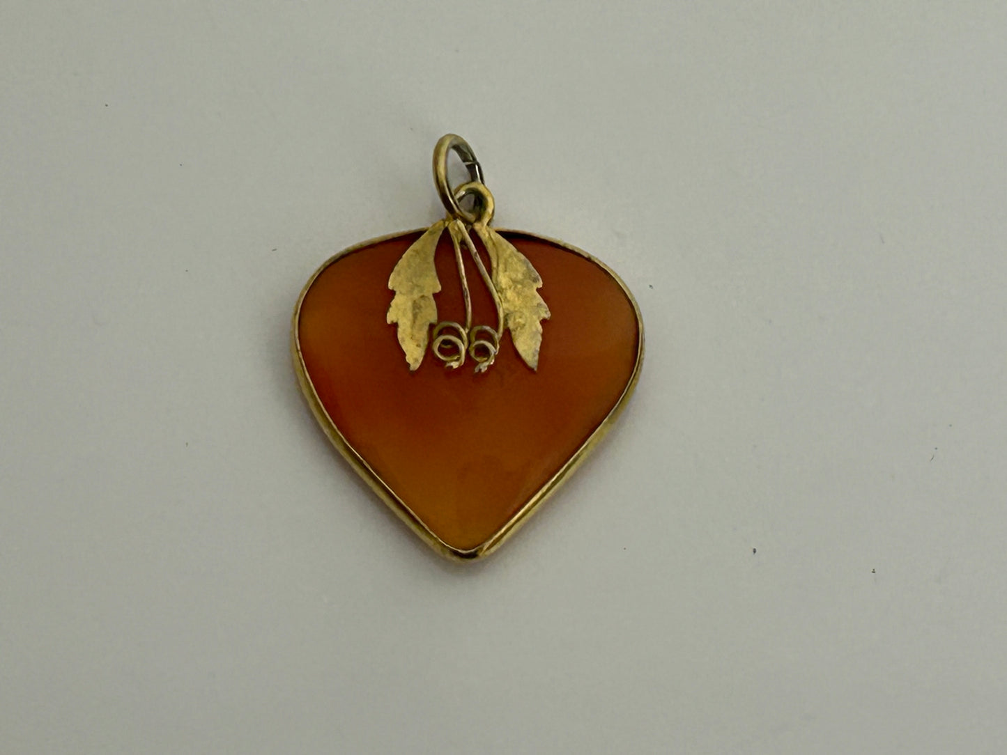 Vintage 1970s Gorgeous Amber Heart Shaped Gold Gilt Pendant