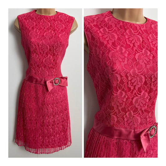 Vintage 1960s Size 8 Pink Lace Satin Bow Detail Pleated Shift Party Occasion Dress