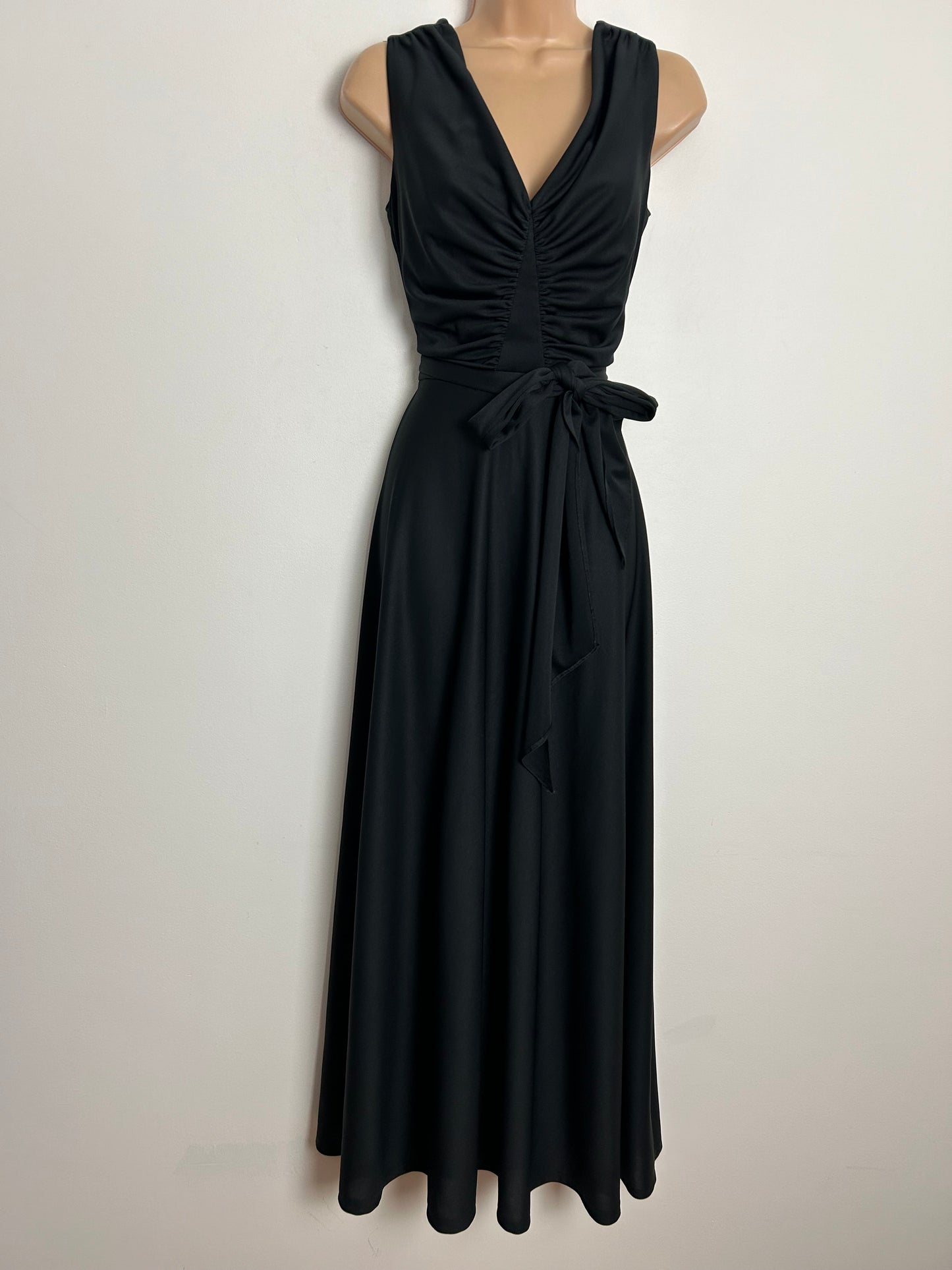 Vintage 1970s UK Size 8 Black Sleeveless Ruched Bodice Belted Evening Occasion Maxi Dress