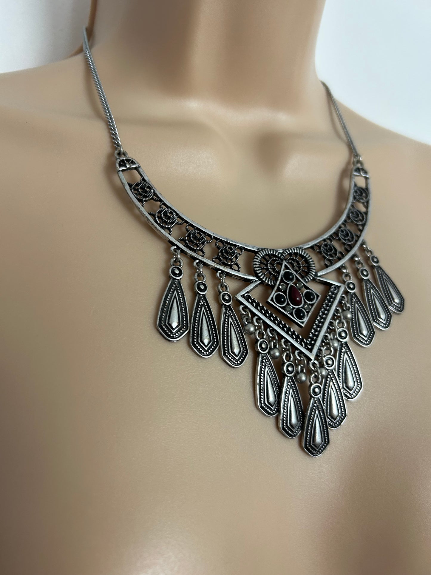 Vintage Stunning Silver Tone Filigree Style Ethnic Indian Inspired Boho Necklace