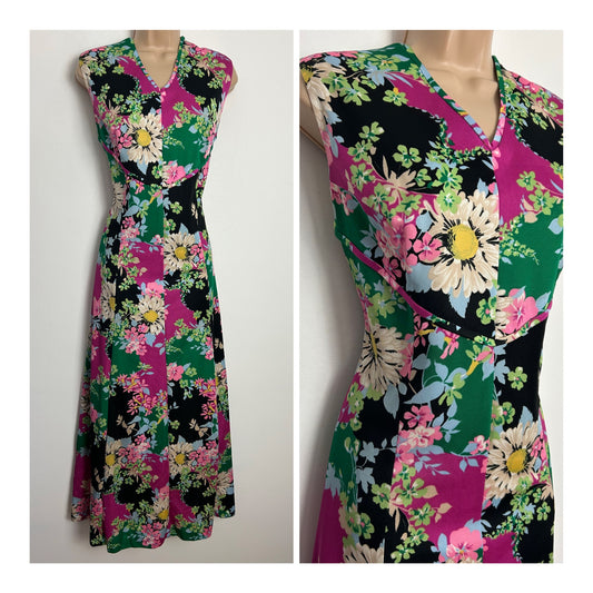 Vintage 1970s Size 14 Black Green & Pink Bold Floral Print Sleeveless Maxi Dress