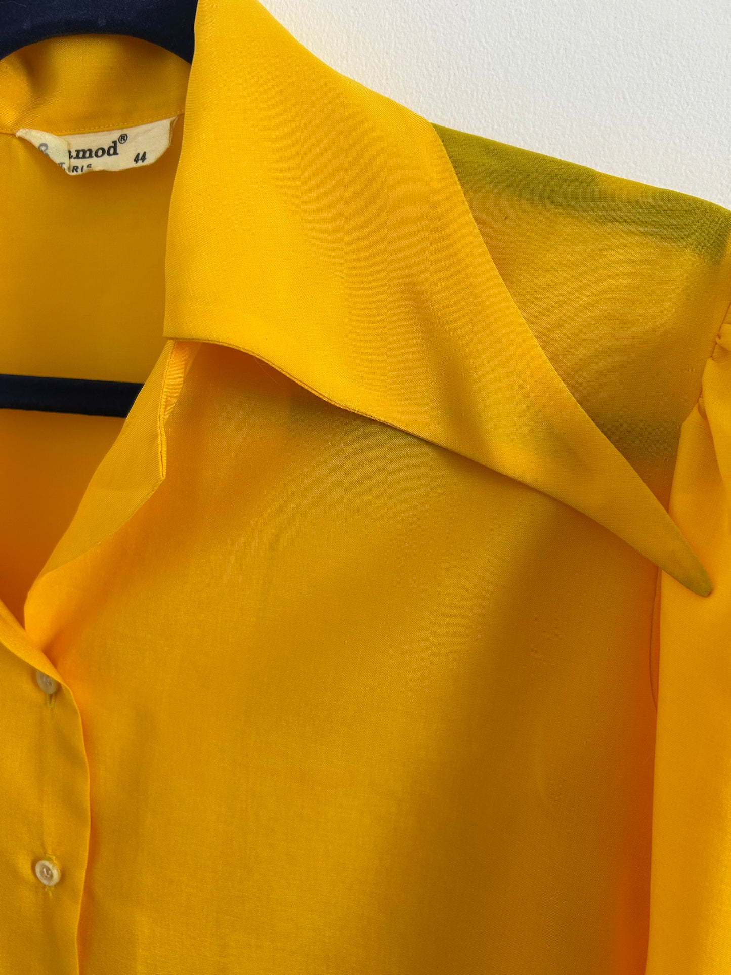 Vintage 1970s CELAMOD PARIS Size 12 Mustard Yellow Dagger Collar Long Sleeve Shirt