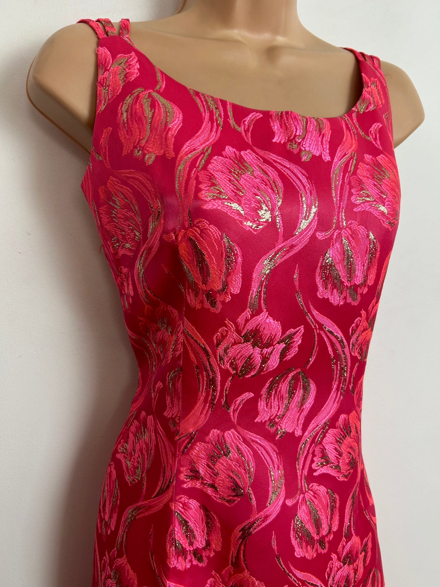 Vintage 1960s DALEWEAR UK Size 10 Hot Pink & Metallic Gold Brocade Satin Triple Strap Mod Occasion Party  Shift Dress