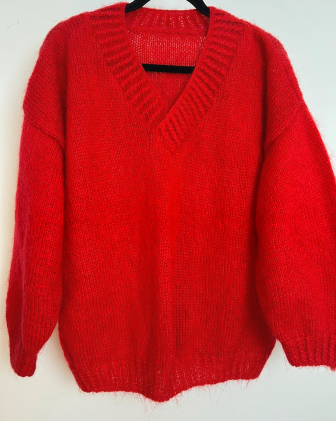 Vintage 1980s Sixe 12-14 Homemade Red Mohair V-Neck Jumper