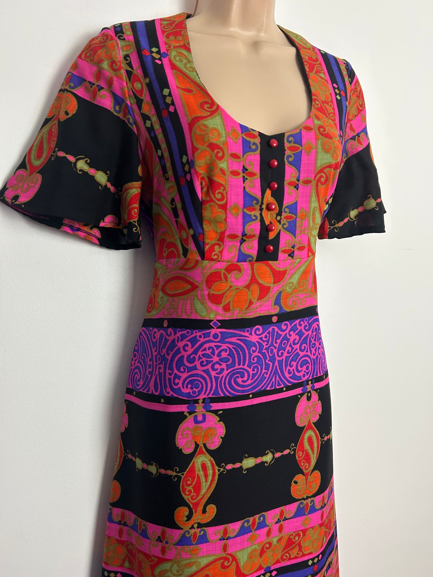 Vintage 1970s PEGGY LANE Size 8 Black Pink Purple Red & Green Abstract Print Pure New Wool Boho Maxi Dress