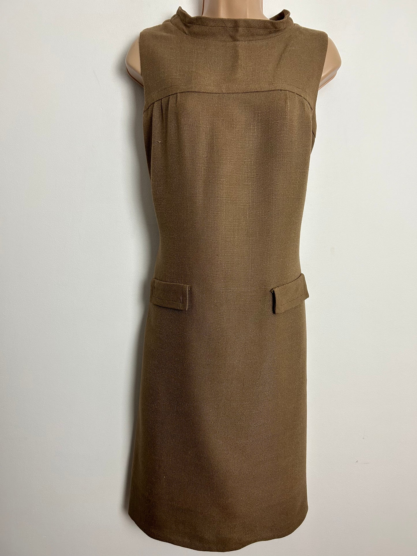 Vintage Early 1970s UK Size 10-12 ST MICHAEL Camel Brown Sleeveless Rayon Mock Pockets Shift Dress